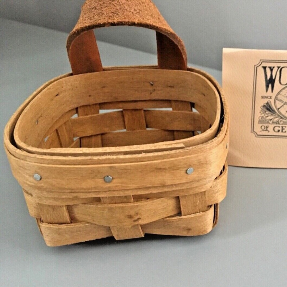 Gerald Henn Workshops Square Hand Woven Trinket Basket Leather Handle